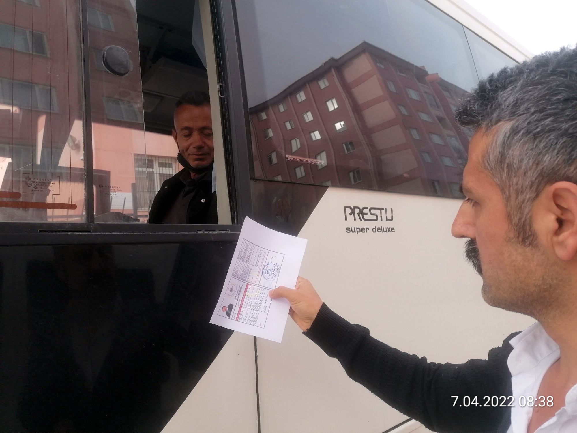 Zabıtalar servis araçlarını denetledi (1).jpeg