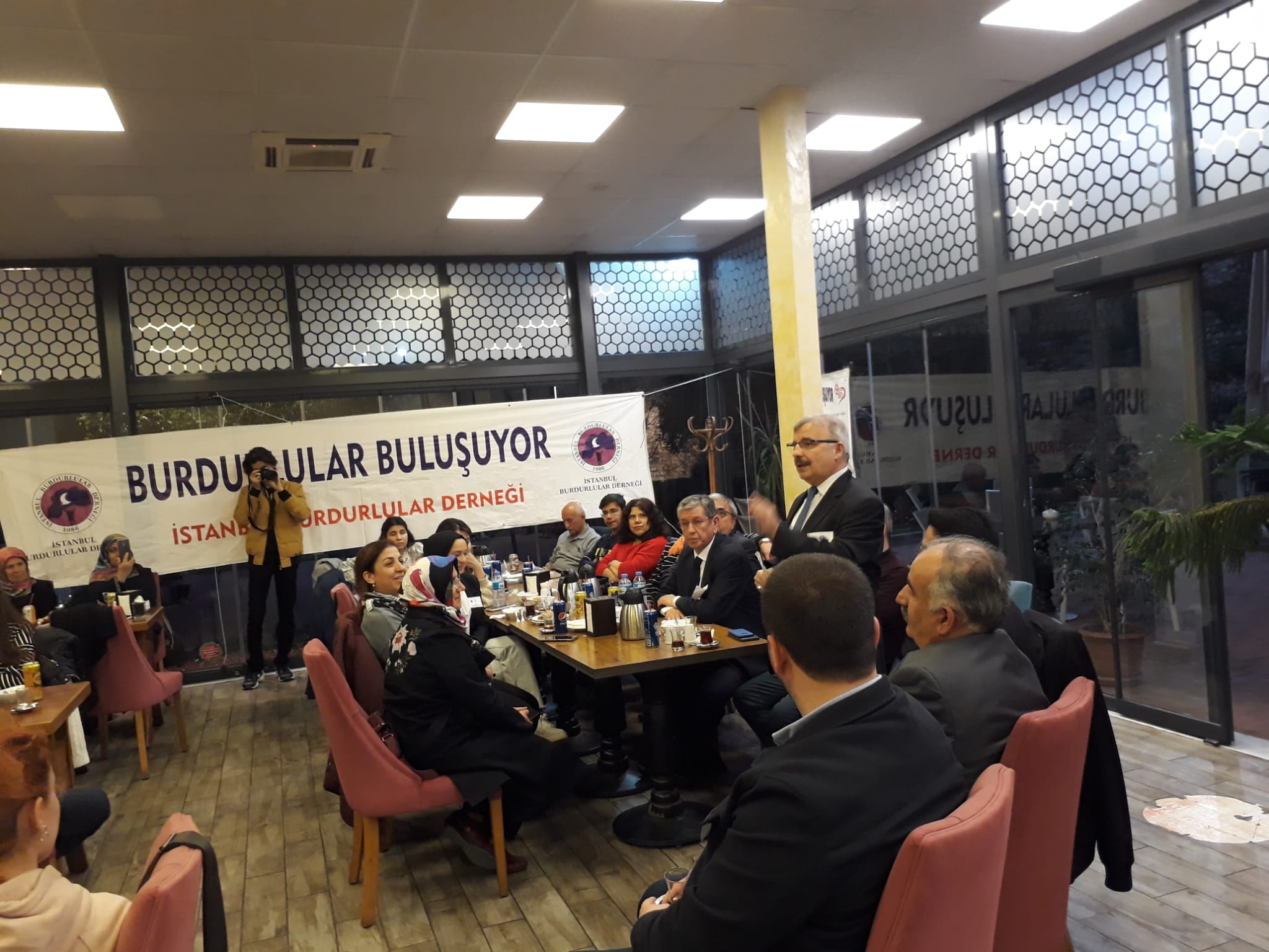 2022 Nisan 22 Burdurlu Öğrencilerimizle İftar HE (26) (1).jpg