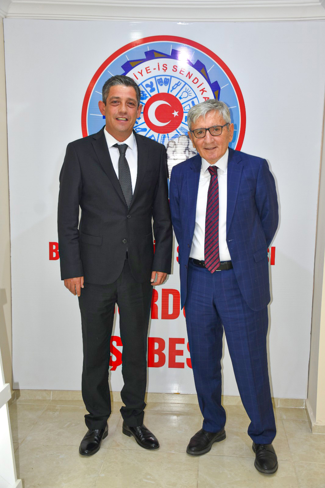 Belediye-İş 2.jpeg