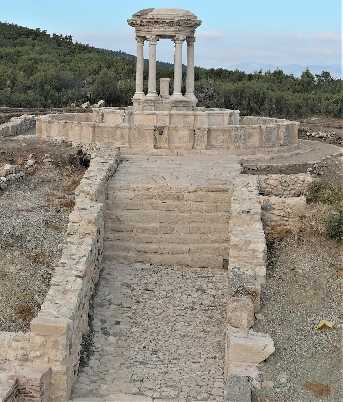 12 (Copy).jpg