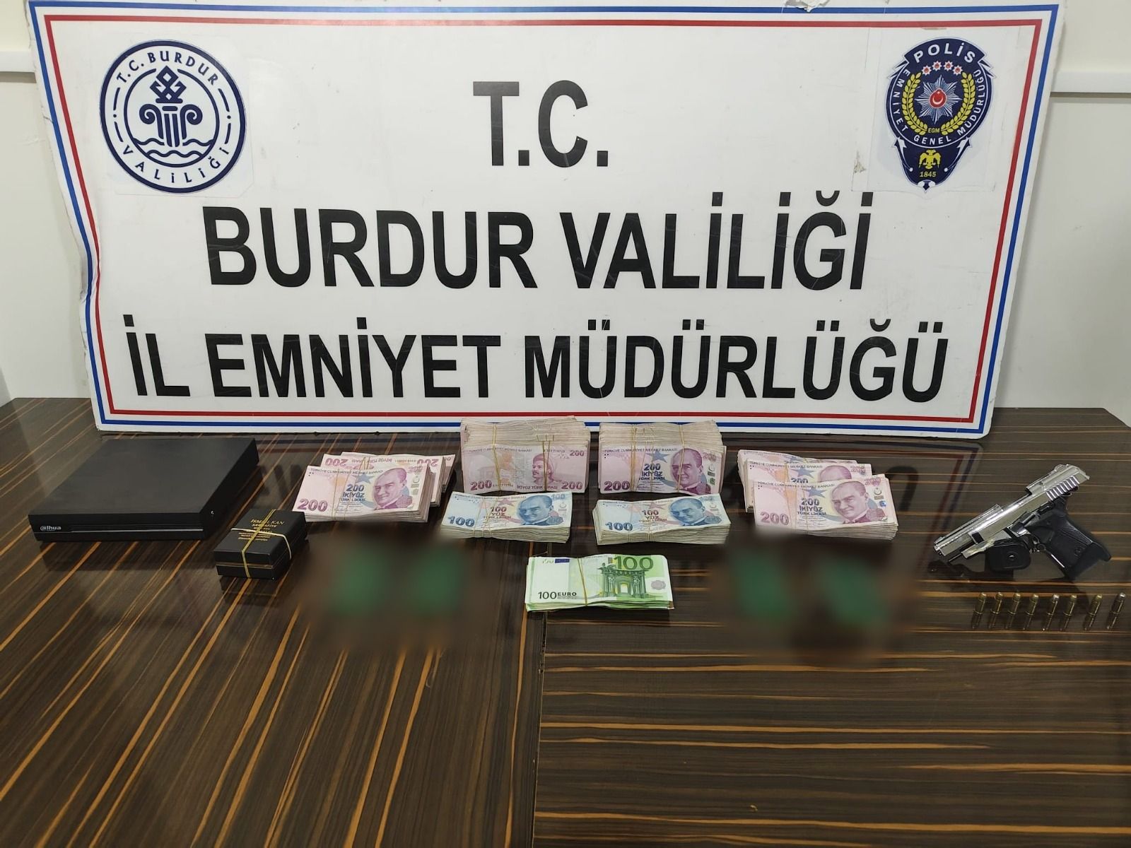 Burdur'da Fuhuş Operasyonu: 7 Kadın Kurtarıldı, 2 Tutuklama